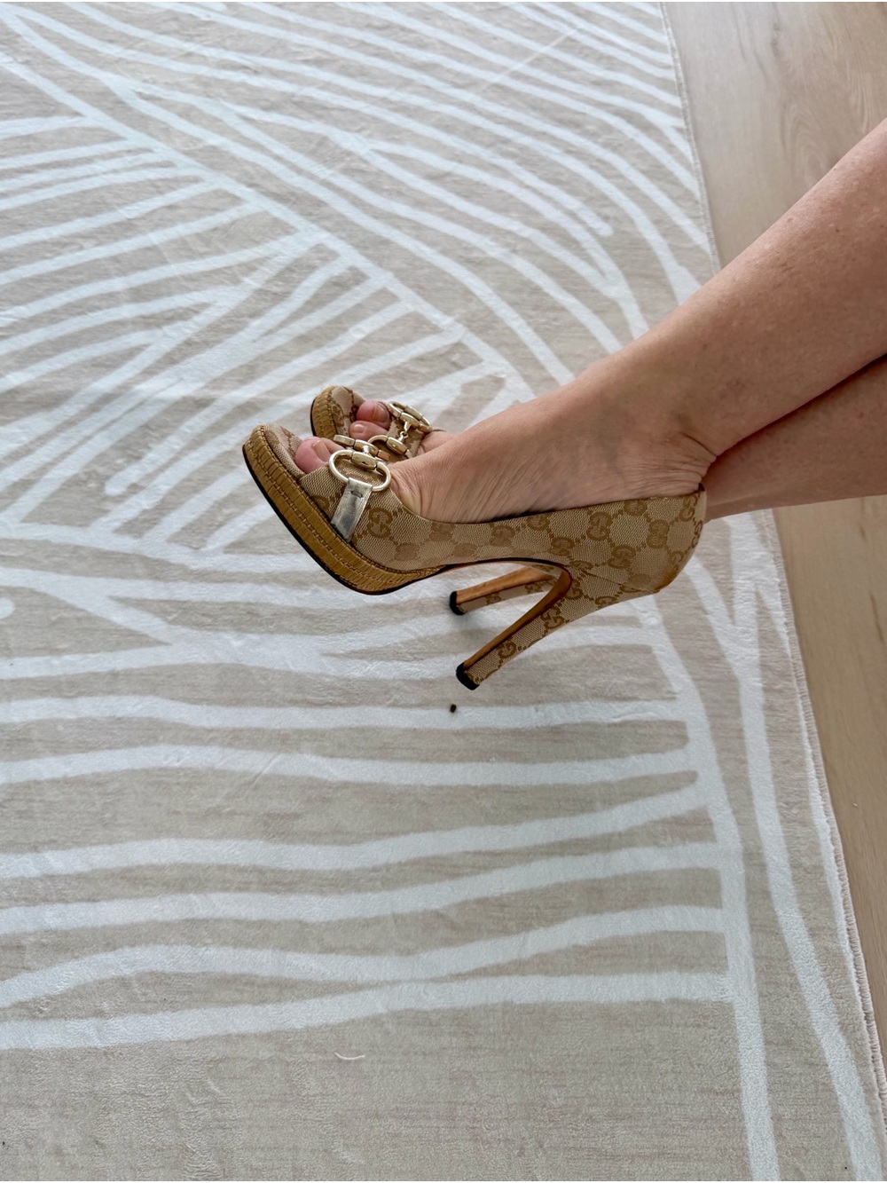 Gucci Beige Canvas Monogram Peep-Toe Platform Pumps with Gold Buckle - Picture 3 of 3